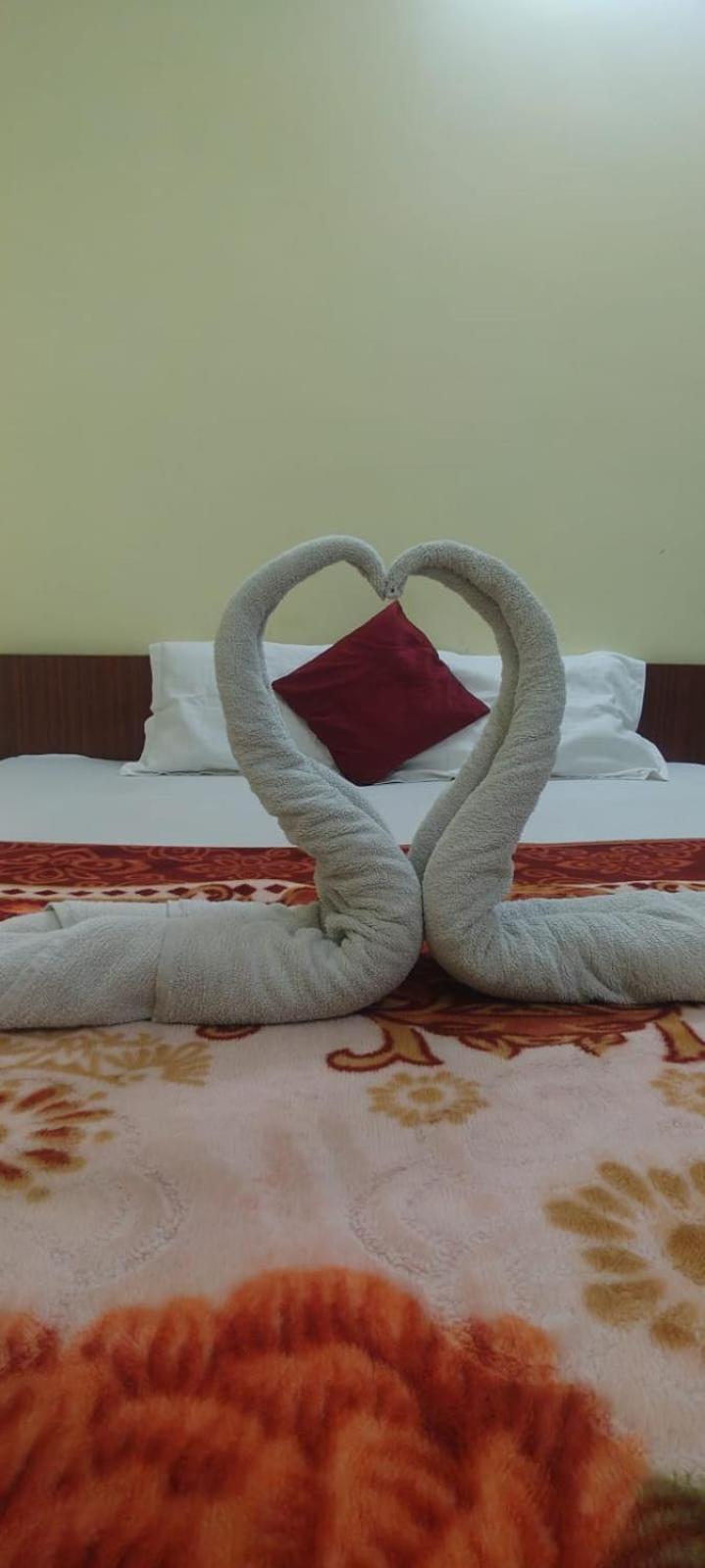 Jpm Guest House พาราณสี ภายนอก รูปภาพ